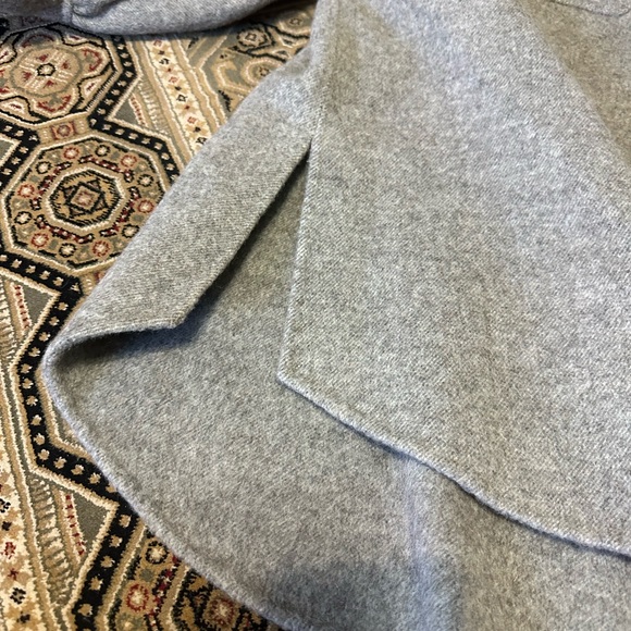 New with tag Oversized Wool-Cashmere Jacket size Medium - Picture 7 of 14